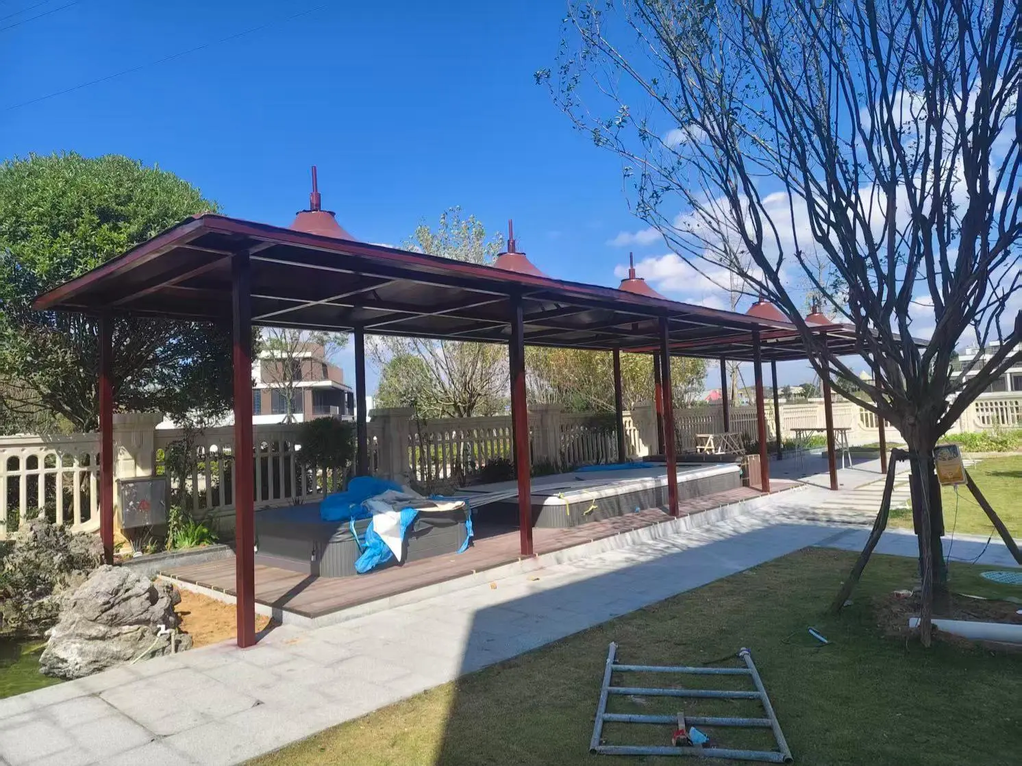 贵州清镇园区小区膜结构停车棚怎么选?本地源头工厂拆解三大坑,避开返修翻倍成本